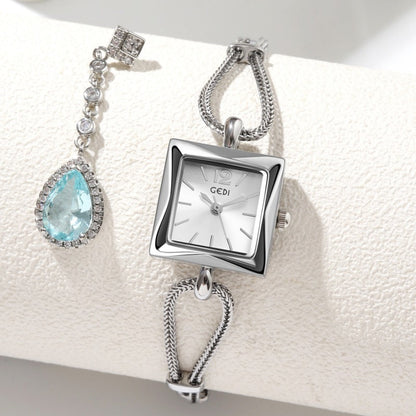 High-grade simple small square plate alloy bracelet watch in antique style.