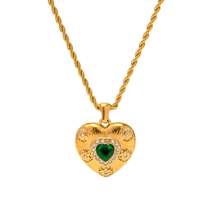 Inlaid Emerald Zircon Heart-shaped Pendant Necklace