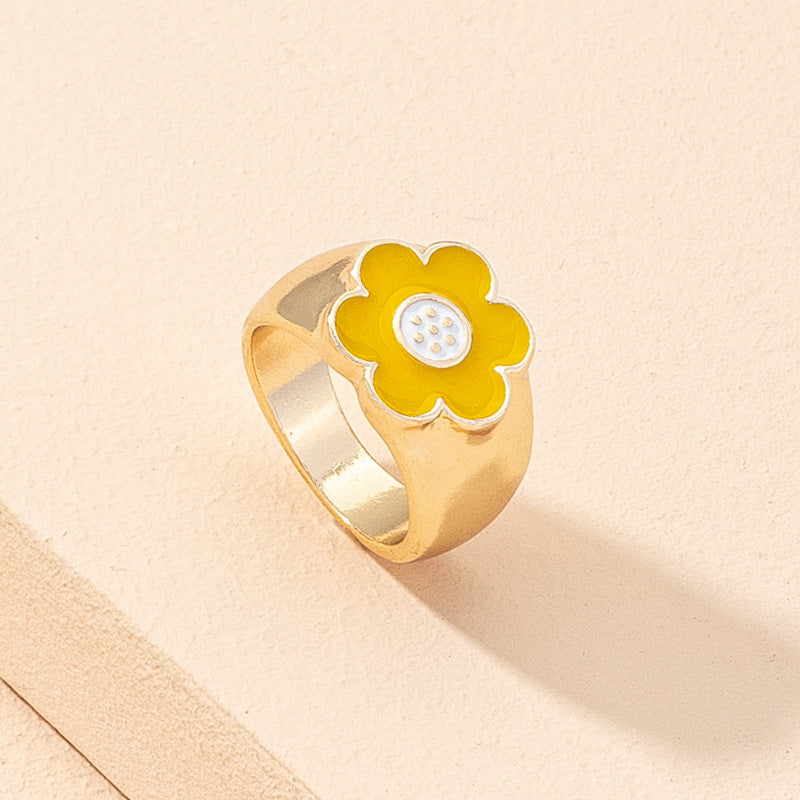 Simple Fashion Love Gold Flower Rings