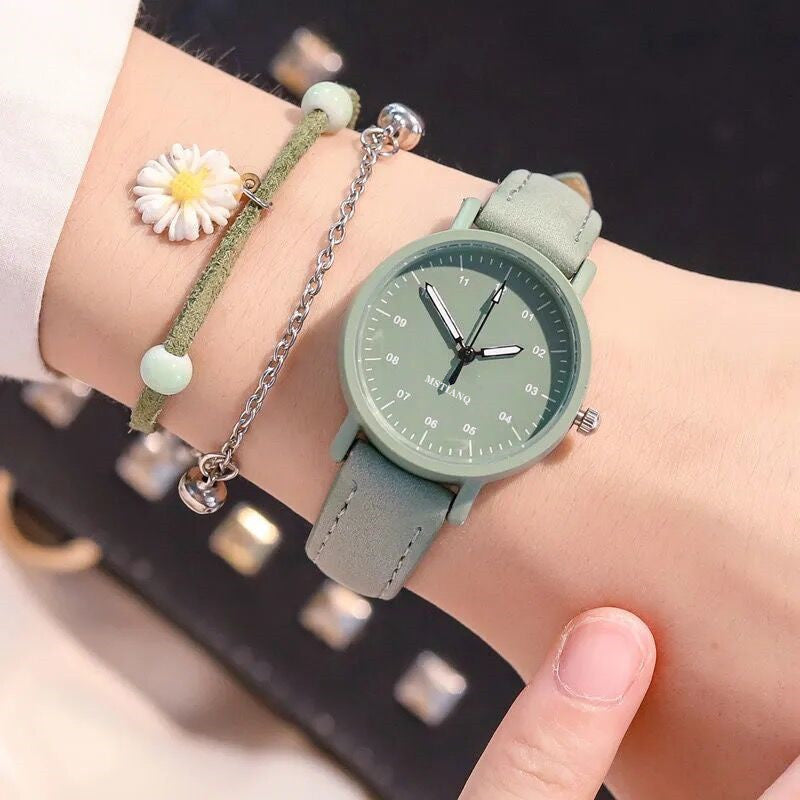 Korean Simple Temperamental Antique Mori Style Watch in mint green with daisy bracelet.