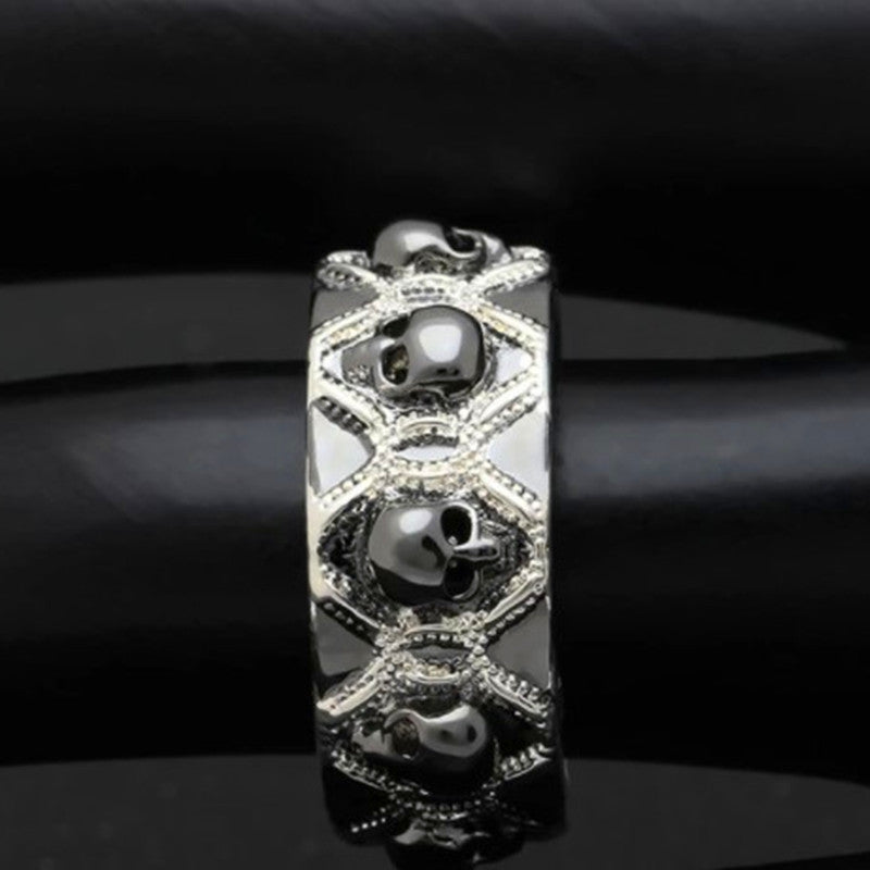 Black evil skull rings with copper electroplated design, unisex European and American style.