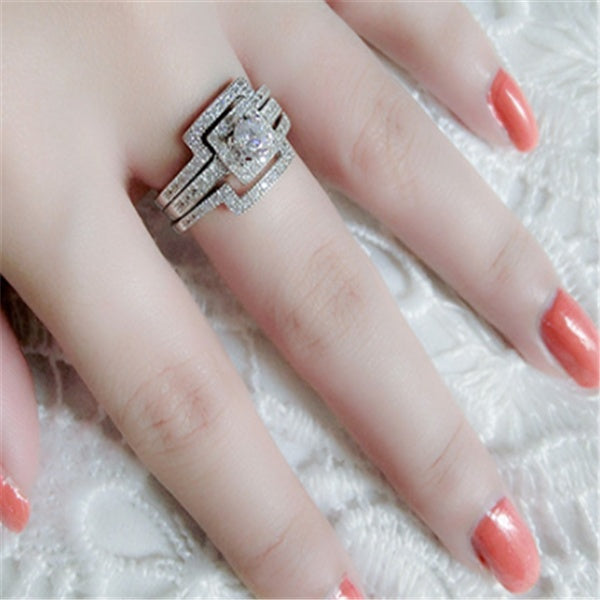 Variety of wearing rings with nickel-free platinum, size 4-17, on hand.