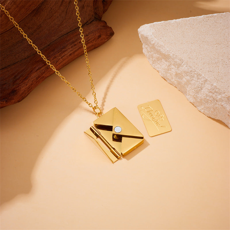 Simple Personality Envelope Pendant Necklace Fashion Retro