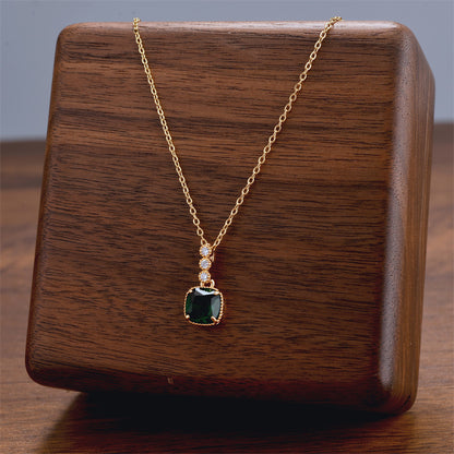 Emerald Square Gemstone Pendant Micro-inlaid Necklace